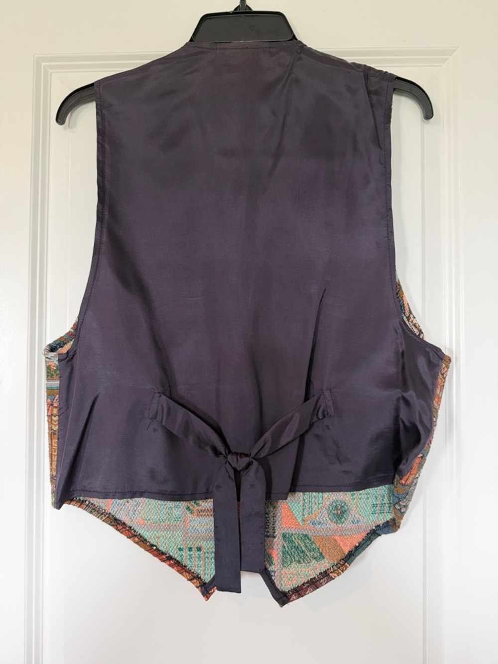 FACETS Vintage Tapestry Bookcase Vest - Picture 2 of 10